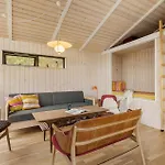 1 Bedroom Stunning In V Σπίτι διακοπών Έσμπιεργκ