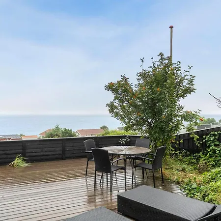 1 Bedroom Stunning In V Hébergement de vacances *